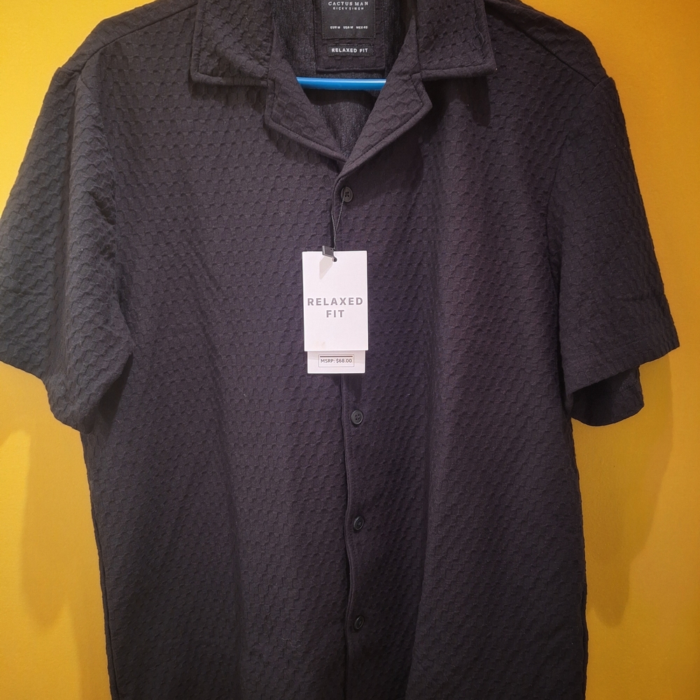 Cactus Man Men's Black Textured Button Down Shirt